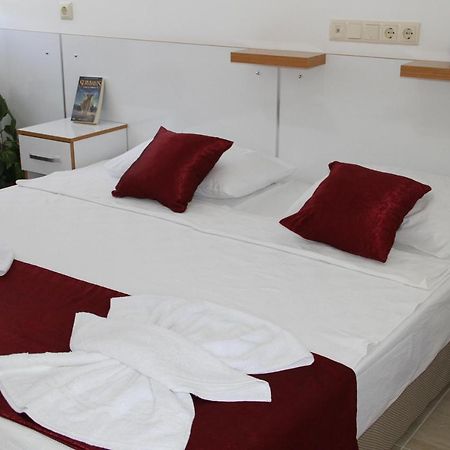 Aelbistan Otel Didim Esterno foto